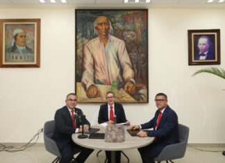 Docentes nicolaitas recibirán pago de lentes, aparatos auditivos, becas y reintegro de cuotas