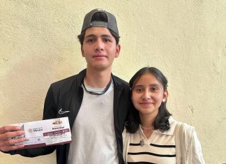 Inicia entrega de tarjetas para la beca Benito Juárez en Michoacán