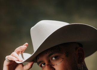 CHRISTIAN NODAL APOYA QUE EL REGIONAL MEXICANO PROMUEVA MENSAJES POSITIVOS
