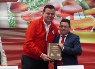 Gobiernos priistas son sinónimo de compromiso y resultados: Memo Valencia