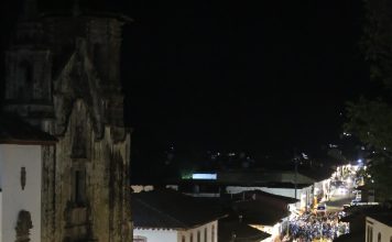 Pátzcuaro vivió una Noche de Ánimas Histórica, llena de Tradición, Cultura y Saldo Blanco