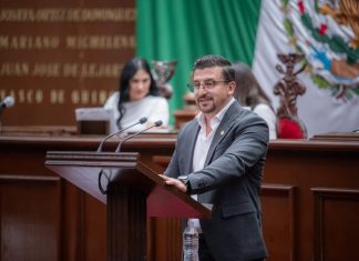 Es inaceptable e ilegal que el diputado Bautista Tafolla use recursos públicos para promocionarse en el Distrito XV de Pátzcuaro: diputado Toño Mendoza